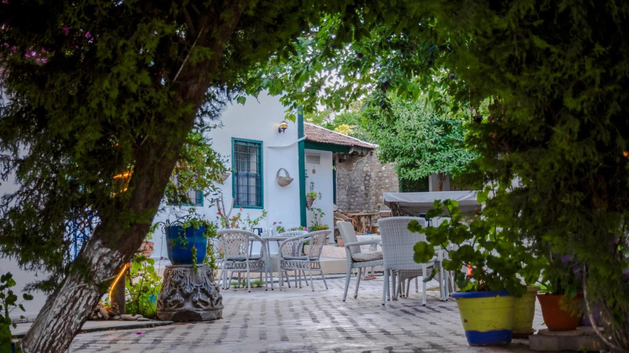 Garden Palace Boutique Hotel Kusadasi Exterior photo