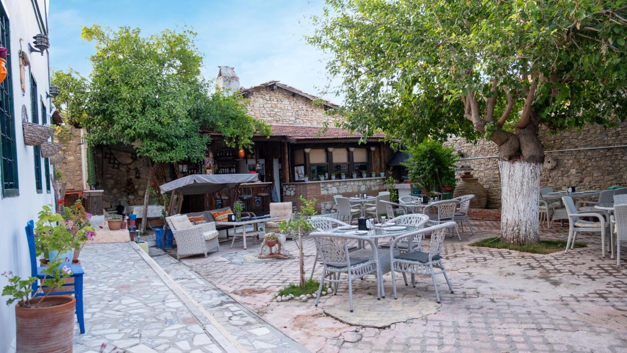 Garden Palace Boutique Hotel Kusadasi Exterior photo