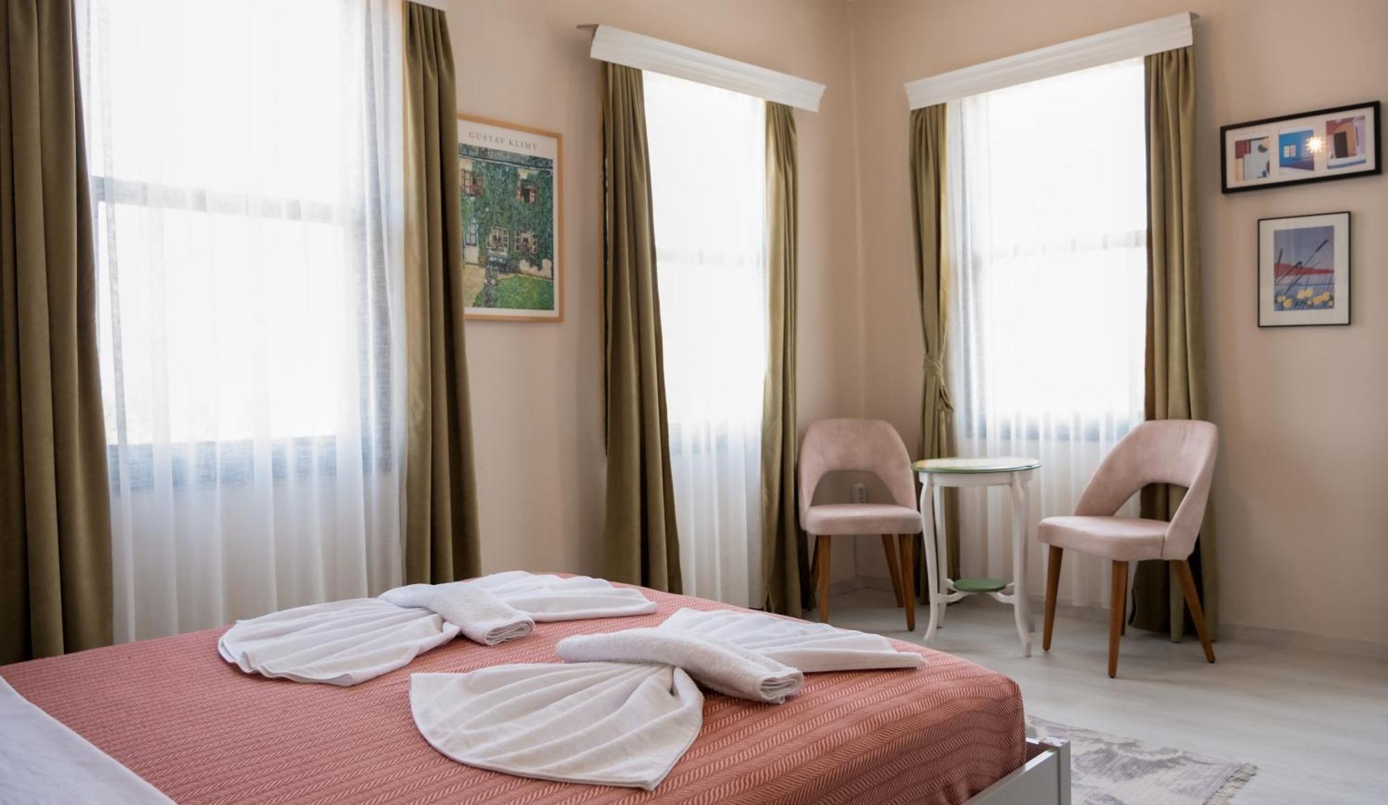 Garden Palace Boutique Hotel Kusadasi Exterior photo